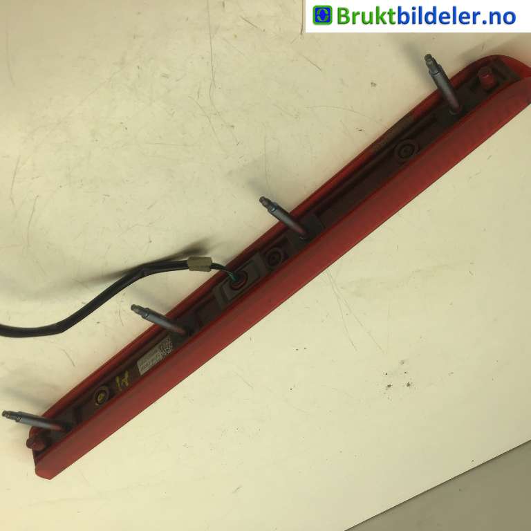 Baklykt bremselys bakrute til Kia Sorento 2016-->> Type III  (KIA|92700-C5000|)