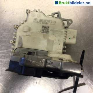 Låsekasse høyre til Audi A4, Allroad, 2009-2016 (Type I) (B8) (B8) (AUDI|8K0 839 016 C)