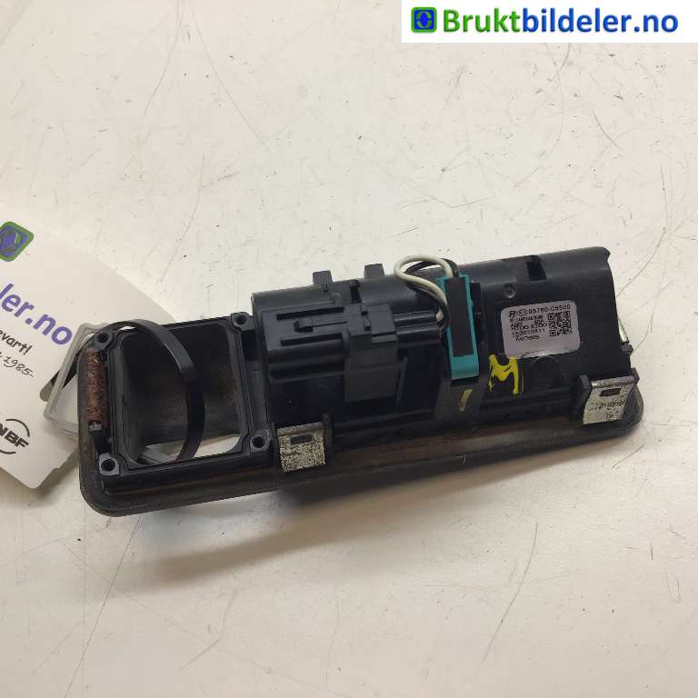 Bryter baklukeåpner til Kia Sorento 2016-->> Type III  (KIA|95760-C5500|)