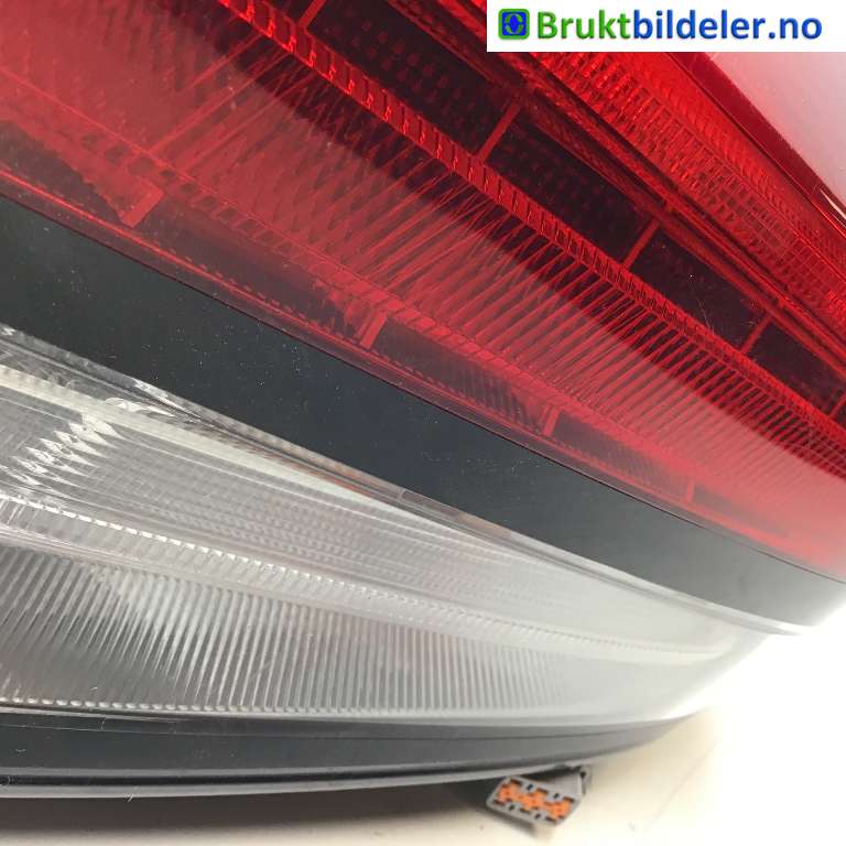 Baklykt høyre til Nissan Leaf 2018-->> (Type II)  (NISSAN|26550-5SH0A|A4T031-0000|)