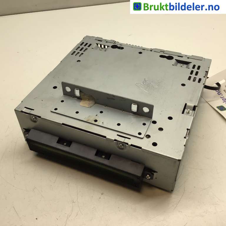 Bilstereo CD-veksler til Volvo C30, 2006-2009 (Fase 1) (VOLVO|31210418)