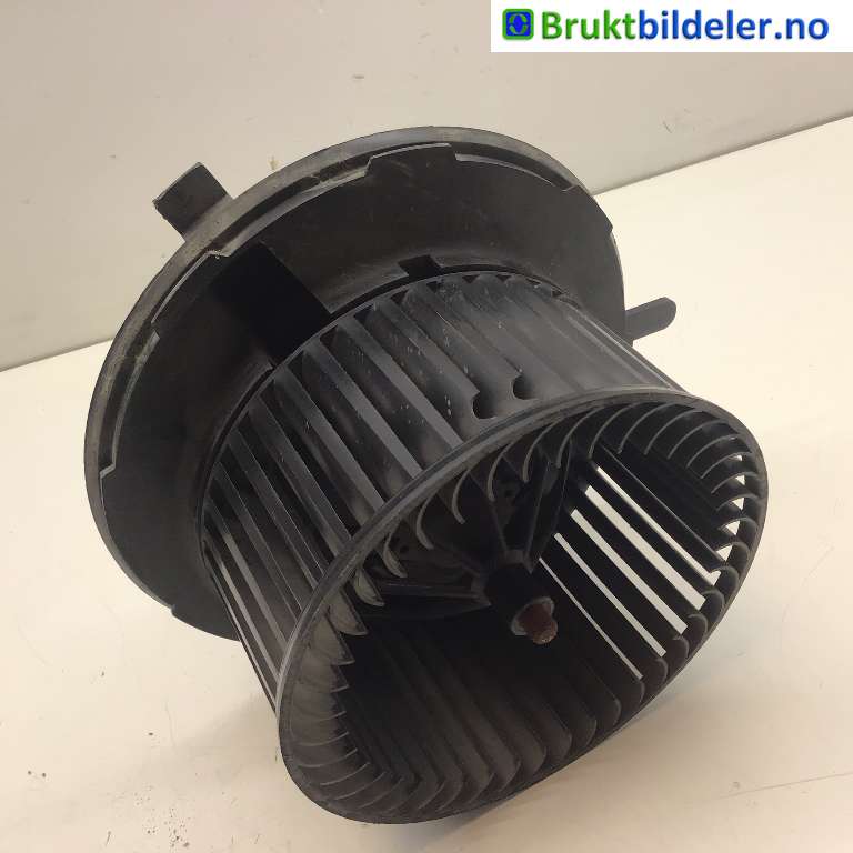 Varmeapparat motor til VW Caddy 2010-2015 (Type III, Fase 2) (VOLKSWAGEN|1K1 819 015 E|998919 K|)