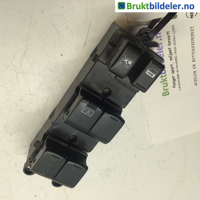 Bryter ruteheis til Subaru Forester, 2008-2013 (Type III) (SUBARU|83071FG090)