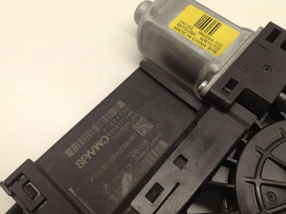 Ruteheis venstre bak til Volvo XC90 2015-2025 (Type II)  (VOLVO|31674759|966264-102|31349758)