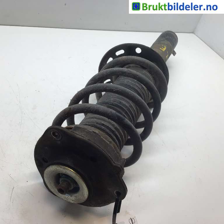 Fjærbein høyre foran til VW Passat 2011-2015 (B7) (B7) (VOLKSWAGEN|3C0 413 031 M|)