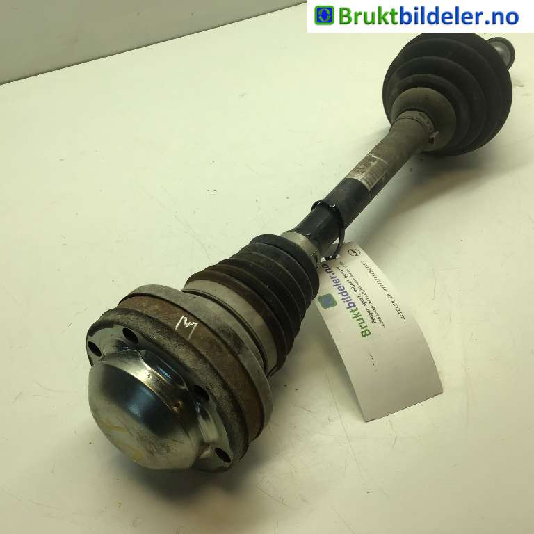 Drivaksel venstre foran til VW Passat 2011-2015 (B7) (B7) (VOLKSWAGEN|2K0 407 271 E|)