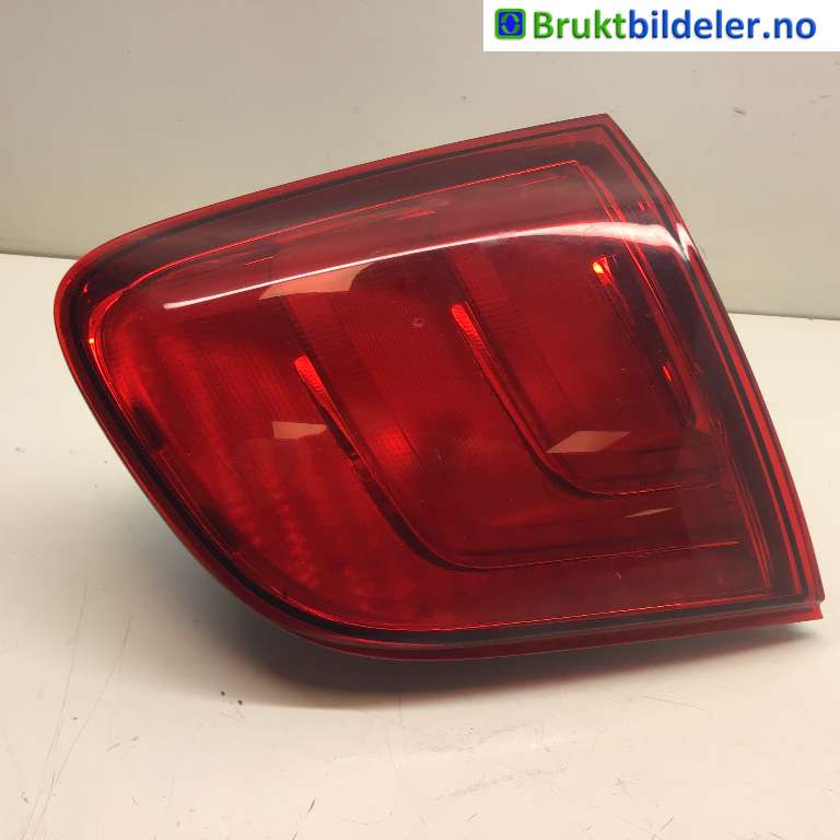 Baklykt venstre indre til Peugeot 4008, 2012-2017  (PEUGEOT|1607699980)