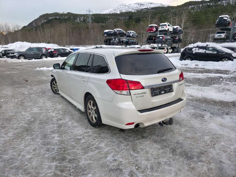 Baklykt venstre til Subaru Legacy, 2009-2015  (SUBARU|)