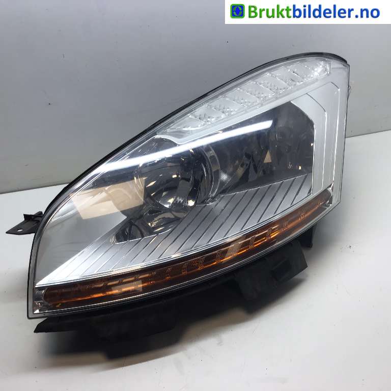 Frontlykt venstre halogen til Citroën C4, Picasso, 2006-2013 (Type I)  (CITROEN|6208 A8)