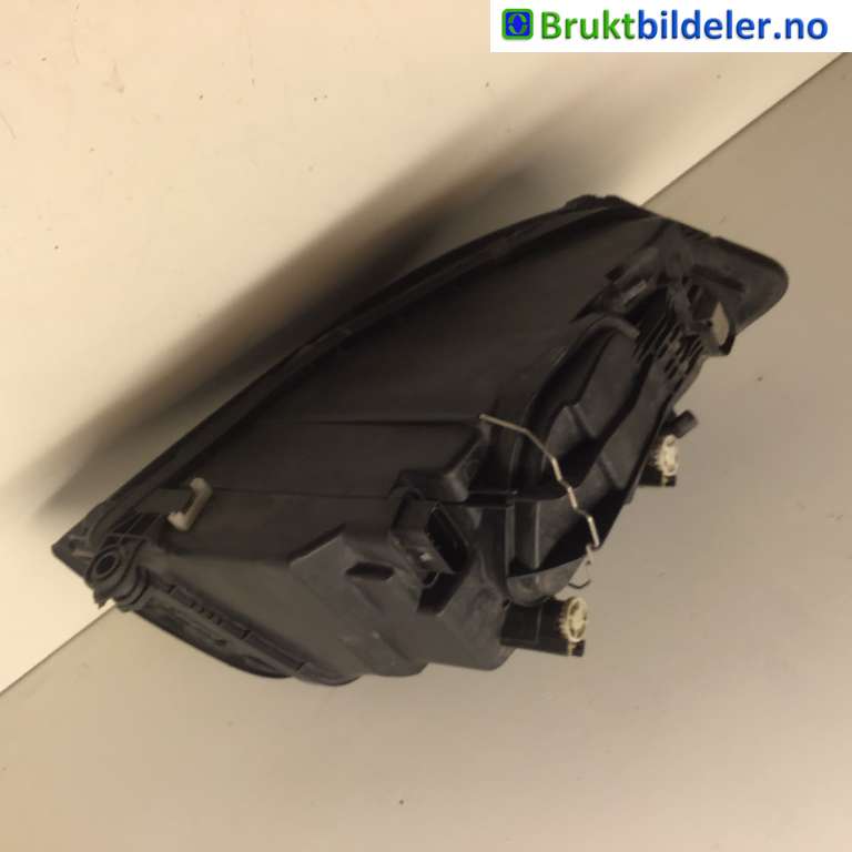 Frontlykt venstre halogen til Audi A2 2000-2005  (AUDI|8Z0 941 003 K|89309555|)