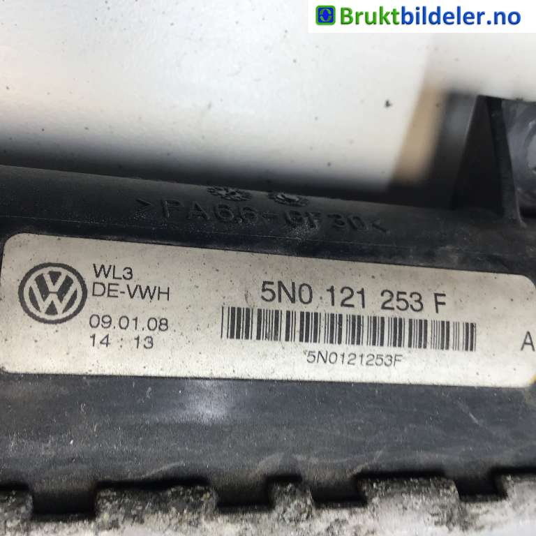Radiator (manuell gir) til VW Tiguan 2007-2011 (Type I, Fase 1)  (VOLKSWAGEN|5N0 121 253 L||5N0 121 253 F)