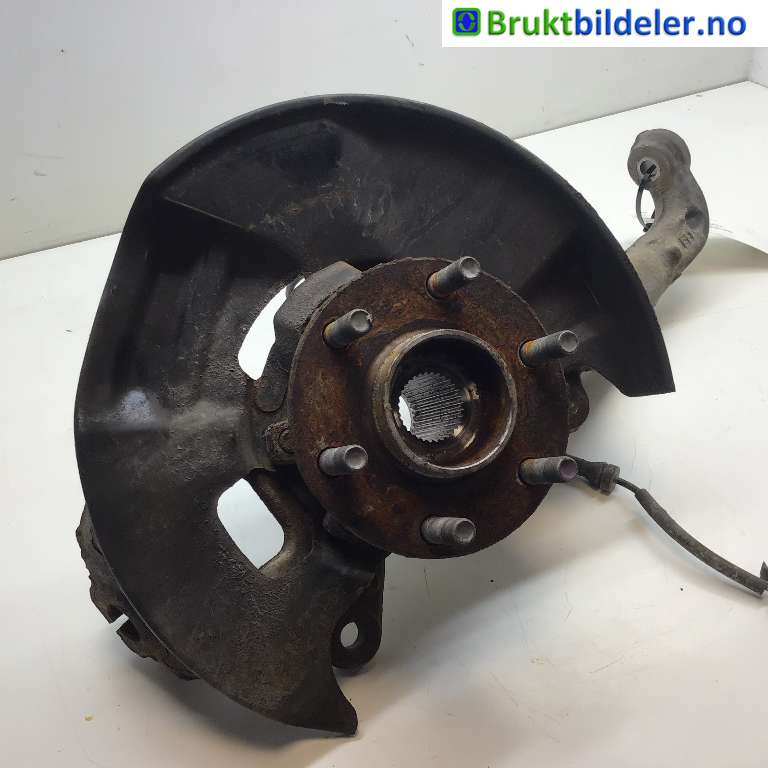 Hjulspindel venstre foran til Nissan Navara, 2016-->> (D23) (D23) (NISSAN|400145XA0A)