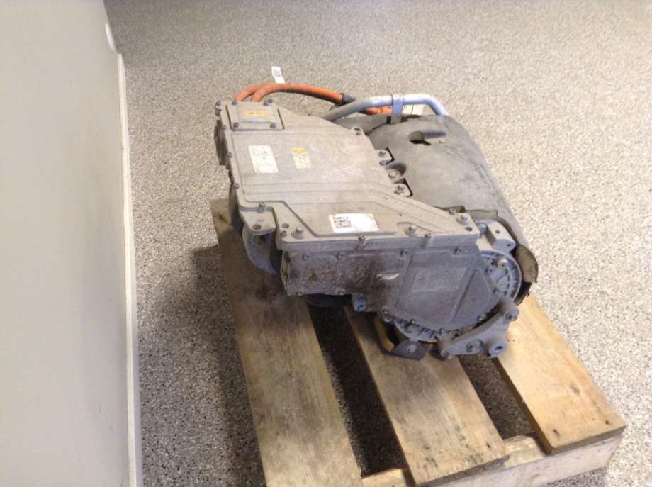 Motor elbil foran til XPeng P7 2021-->>  (XPENG|1021001ED1-10-01||1022001ED1-10-01)