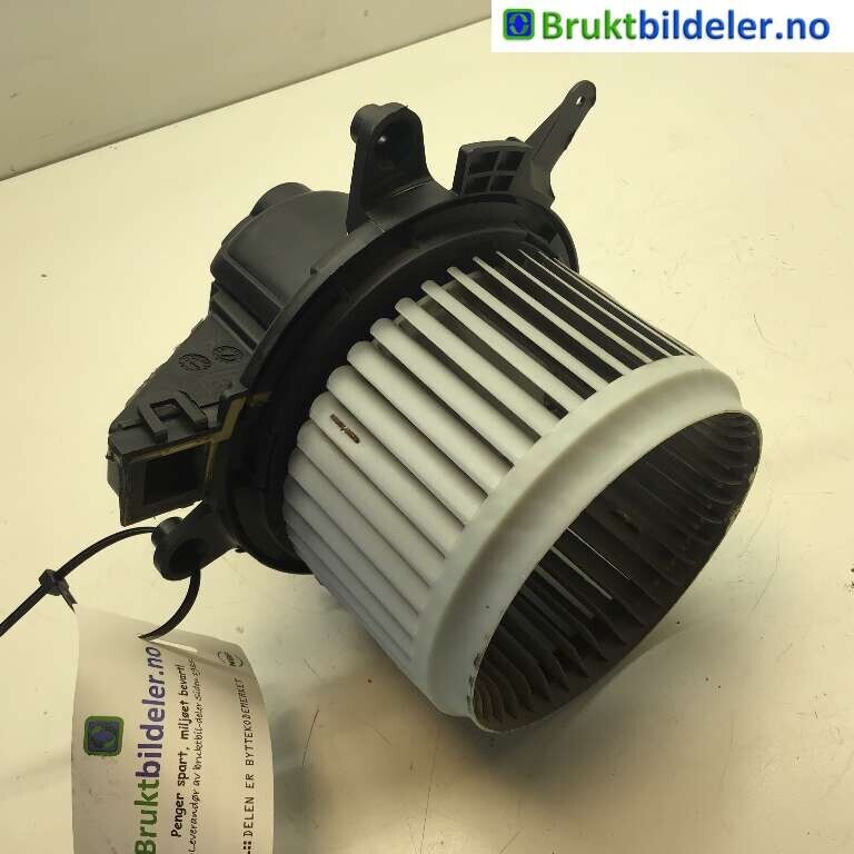 Varmeapparat motor til Toyota Proace, 2016-->> (Type II)  (TOYOTA|SU001A5479)