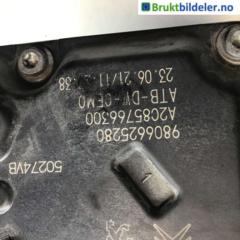 Spjeldhus til Toyota Proace 2016-->> (Type II)  (TOYOTA|SU001A3963|A2C85766300|9806625280)