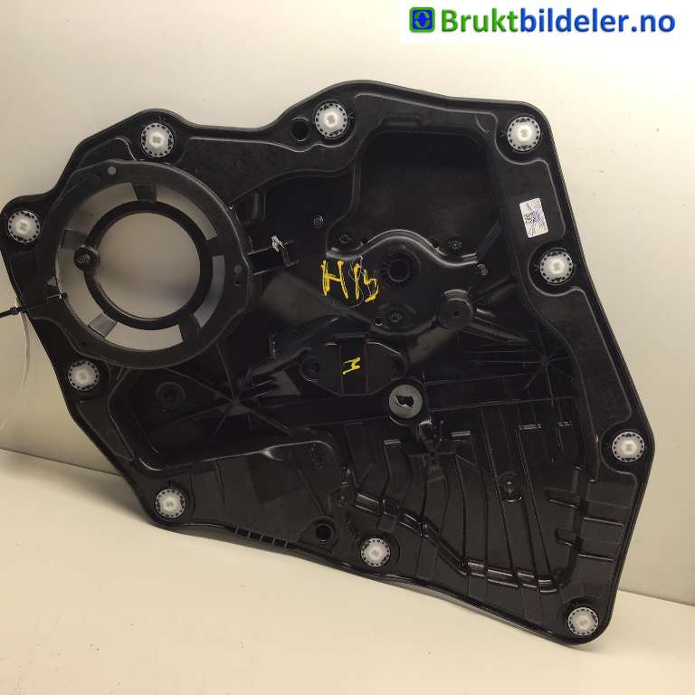 Ruteheis til Ford Puma, 2019-->>  (FORD|L1TB-S27008-CA)