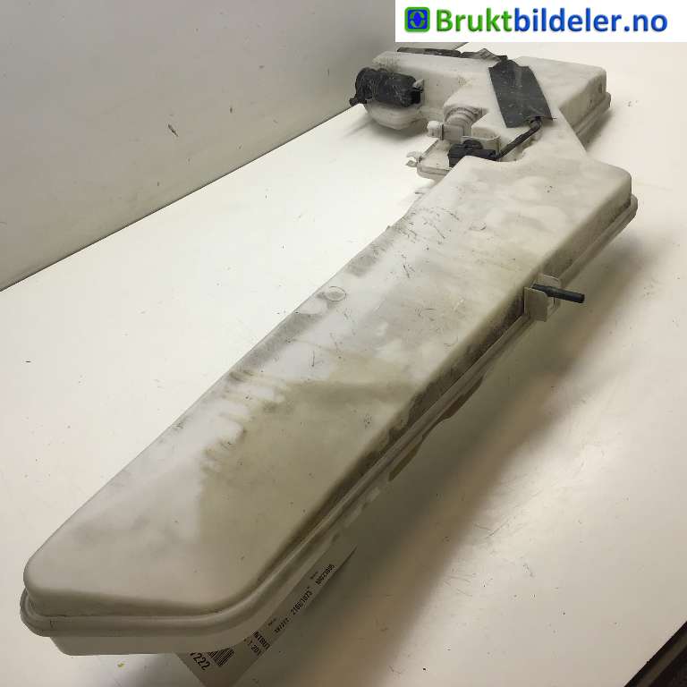 Spylertank til Nissan Navara 2016-->> (D23) (D23) (NISSAN|28910-4KJ0A|)