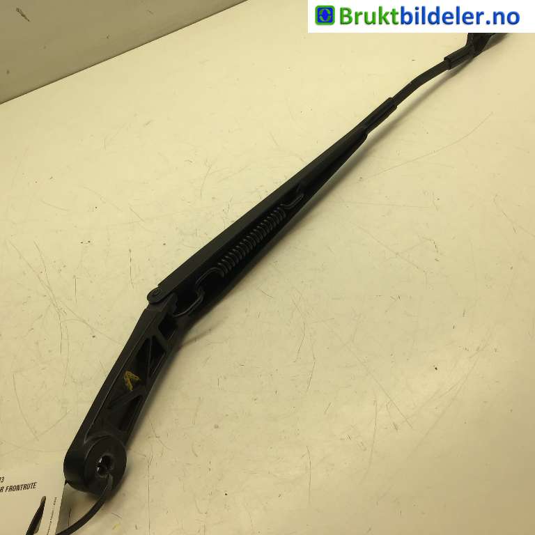 Viskerarmer frontrute til XPeng P7 2021-->> (XPENG|7520006ED1-00-03|)