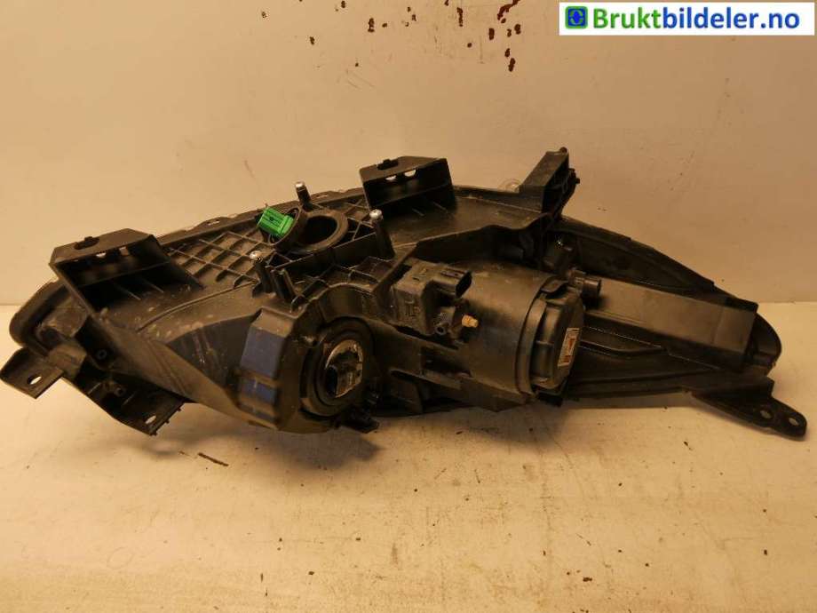 Frontlykt venstre xenon til Mazda 5 2011-2015 (Type II)  (MAZDA|CG16-51-041C|)