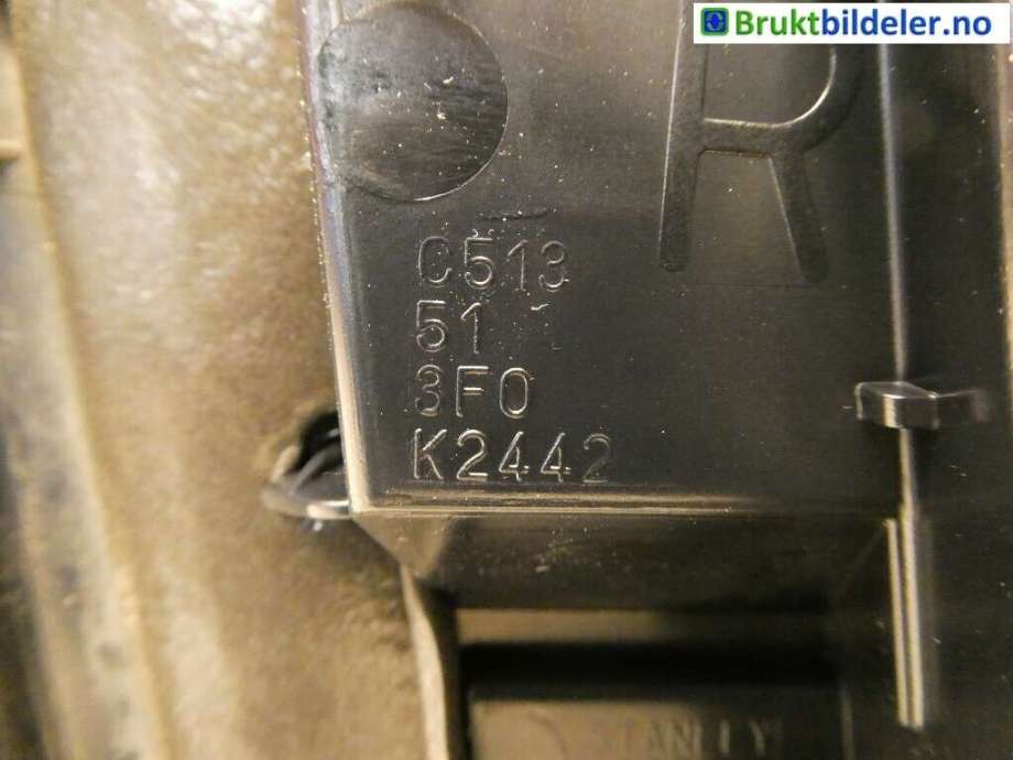 Baklykt høyre indre til Mazda 5 2011-2015 (Type II)  (MAZDA|C513513F0||C513-51-3F0)