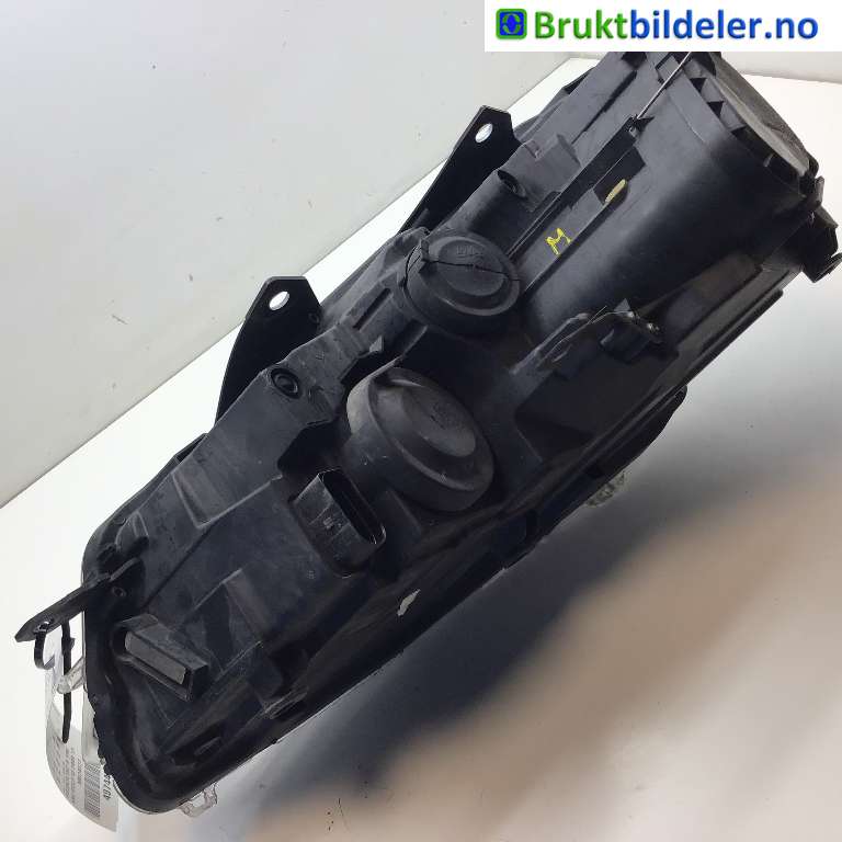 Frontlykt høyre halogen til VW Golf VI 2008-2012  (VOLKSWAGEN|5K1 941 006 M|89319341|)