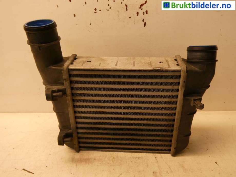 Intercooler til Audi A4 2004-2008 (Type III) (B7) (B7) (AUDI|8E0 145 805 S|)