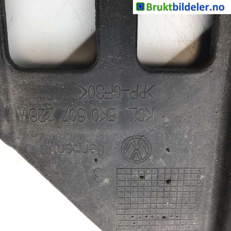 Diverse deler til VW Golf VI 2008-2012  (VOLKSWAGEN|5K0 807 228 A|)