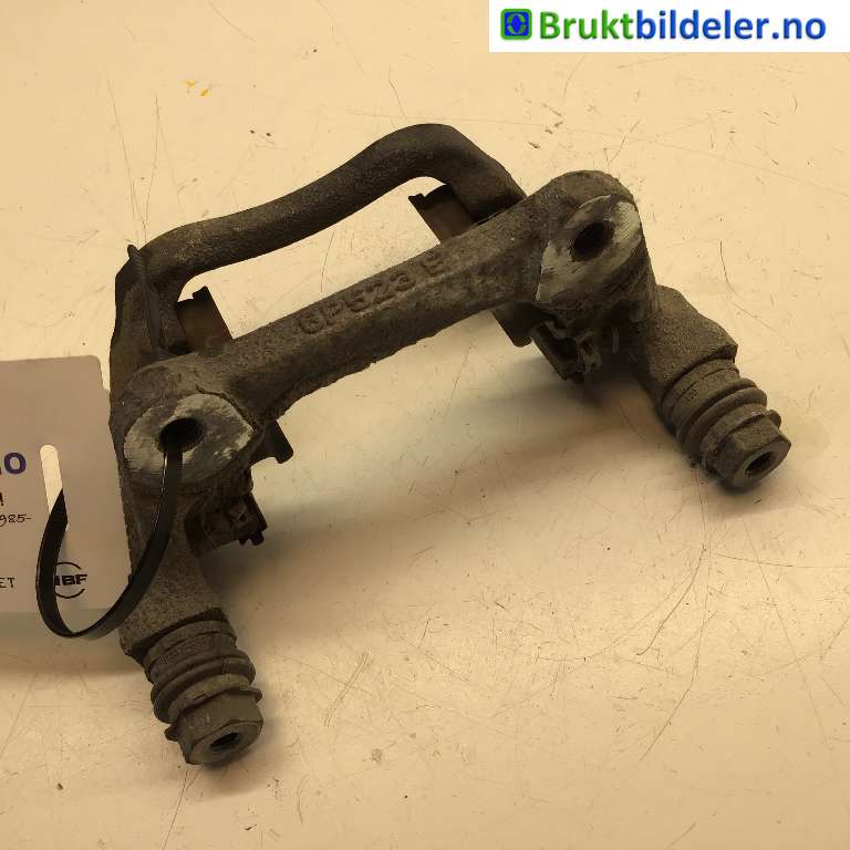 Bremsecaliper brakett til Ford Puma, 2019-->>  (FORD|L1TC-2C364-AB)