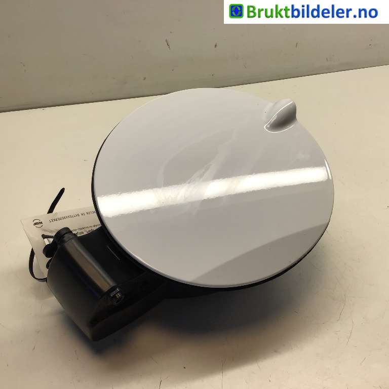 Tanklokk til Ford Puma, 2019-->>  (FORD|L1TB-S27936-BA)