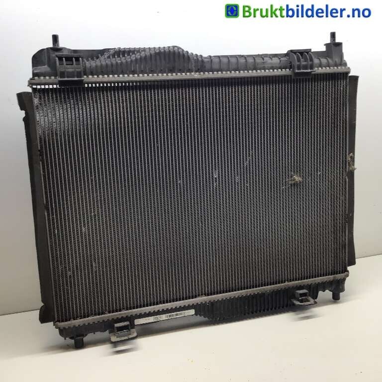 Radiator (automat gir) til Ford Puma 2019-->>  (FORD|H1BG-8005-DA|)