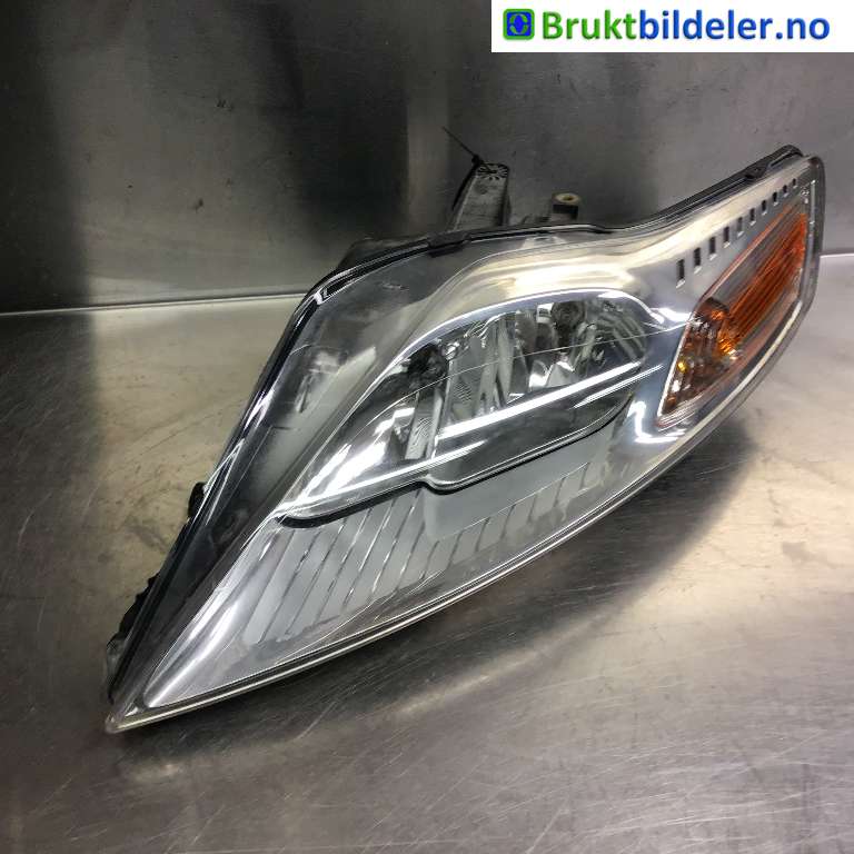 Frontlykt venstre halogen til Ford Mondeo, 2011-2014 (Type IV, Fase 2)  (FORD|7S71-13101-EF)