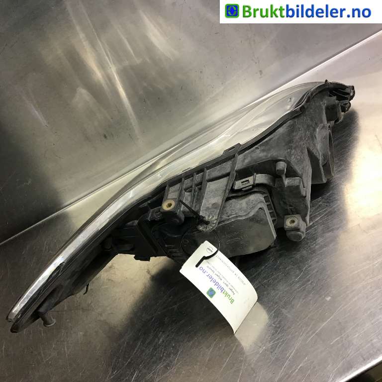 Frontlykt venstre halogen til Ford Mondeo 2011-2014 (Type IV, Fase 2)  (FORD|7S71-13101-EF|)