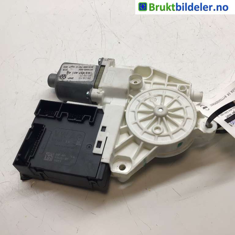 Ruteheis venstre foran til VW Golf VI, 2008-2012  (VOLKSWAGEN|1K5 837 401 AS)