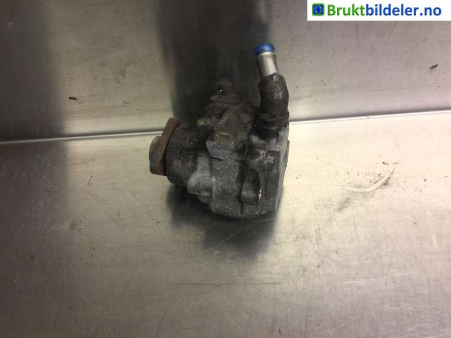 Servo pumpe mekanisk til VW Transporter / Caravelle 2009-2015 (Fase 2) (T5) (T5) (VOLKSWAGEN|7E0 422 154 E|)