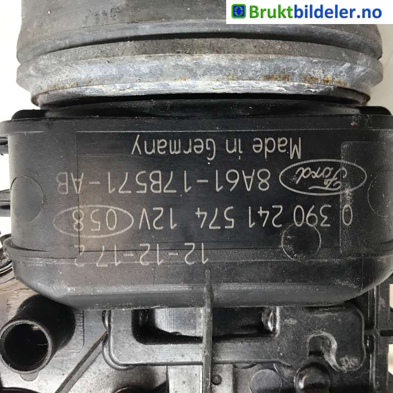 Viskermotor frontrute til Ford Fiesta 2013-2017 (Type VI, Fase 2)  (FORD|8A61-17B571-AB|0390241574|)