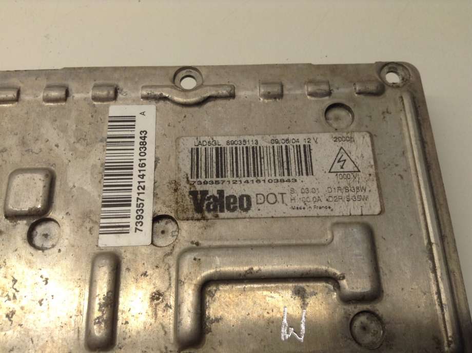 Styreenhet xenon/ballast til Volvo V70 2005-2007 (Type II, Fase 2)  (VOLVO|30727205|89035113|)