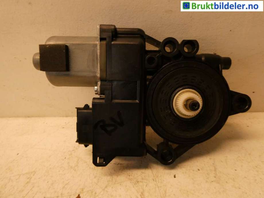 Ruteheis venstre bak til Hyundai i40 2012-2017  (HYUNDAI|834503Z010||83450-3Z010)
