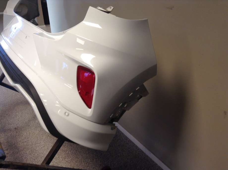 Støtfanger bak til Ford Puma 2019-->>  (FORD|2458147|2419612|2577418)