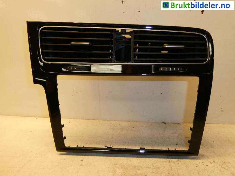 Innredning diverse til VW e-Golf, 2017-2020 (Fase 2) (VOLKSWAGEN|5G1 819 743 F)