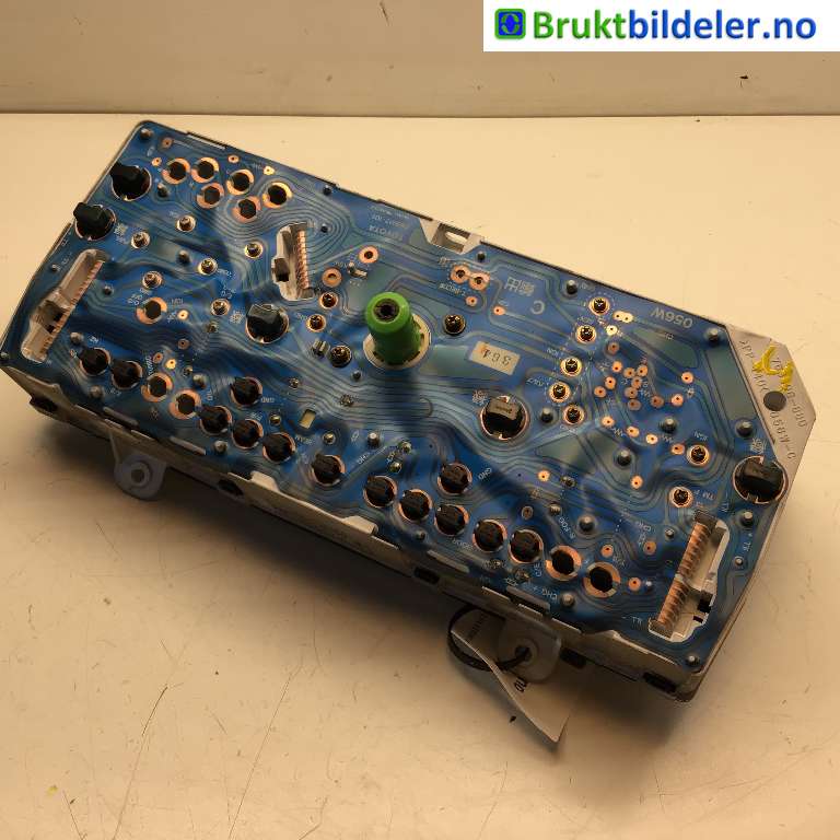 Instrumentpanel til Toyota Hiace 1996-2001 (Fase 1)  (TOYOTA|83800-26100|69763-120|)