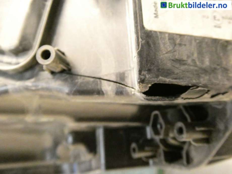 Frontlykt venstre halogen til VW e-Golf 2017-2020 (Fase 2)  (VOLKSWAGEN|5GE 941 035||5GE 941 773)
