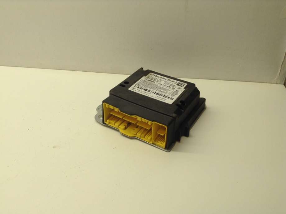 Airbag elektronikk til Mercedes B-Klasse, 2011-2018 (W246) (W246) (MERCEDES|A 242 900 09 01)