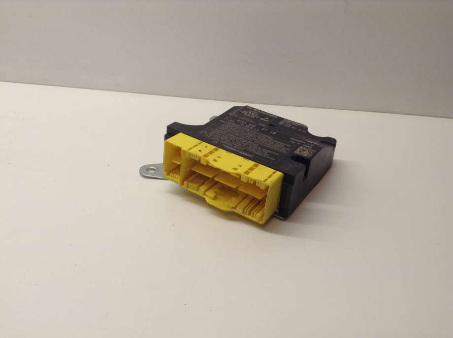 Airbag elektronikk til Mercedes GLC, 2015-2022 (X253) (X253) (MERCEDES|A 205 900 85 18)
