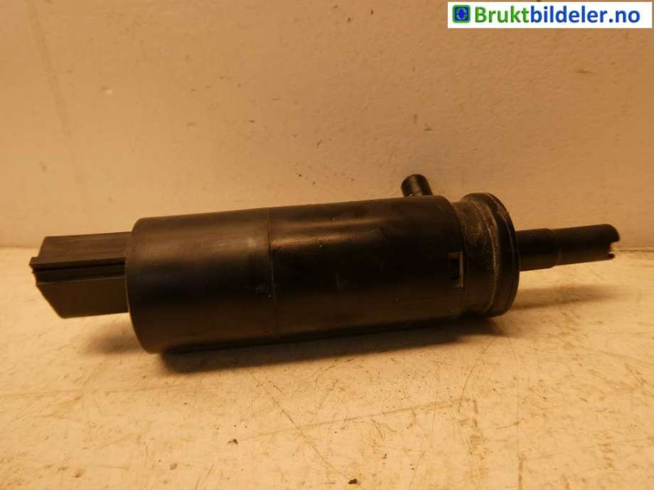 Spylerpumpe til VW e-Golf 2017-2020 (Fase 2)  (VOLKSWAGEN|6R0 955 681|)