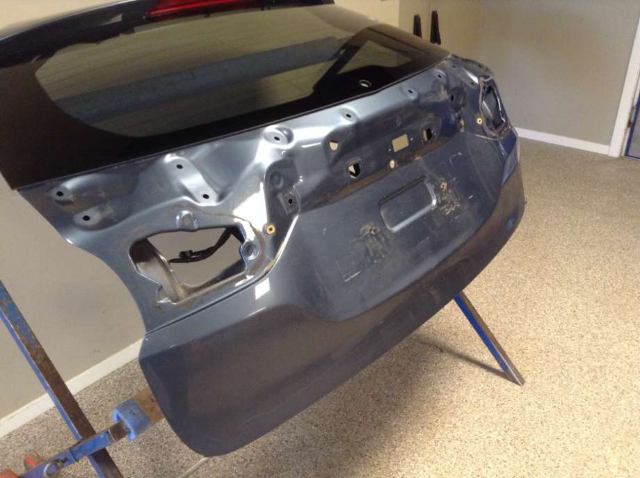 Bakluke til Mazda 6 2013-2015 (Type III, Fase 1)  (MAZDA|GHY2-62-02X||GHP95196083)