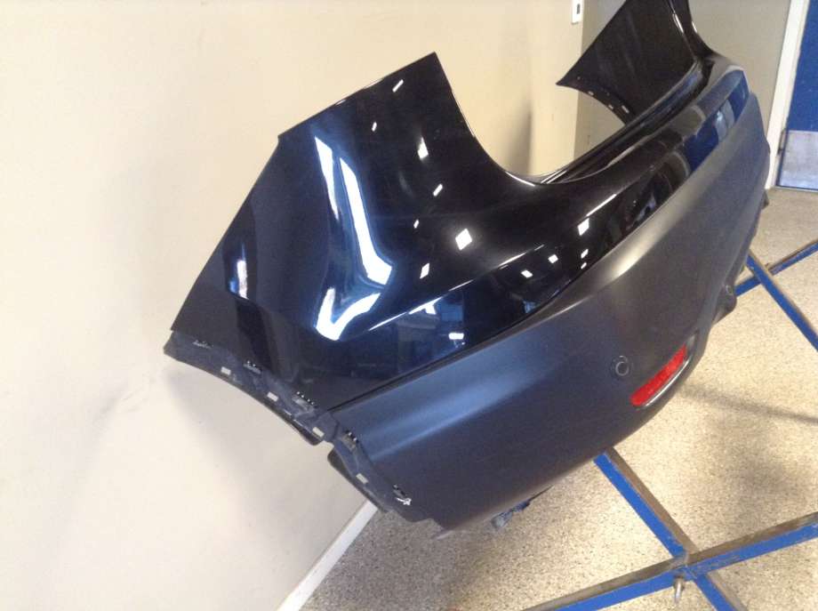 Støtfanger bak til Peugeot 308 2013-2021 (Type II) (PEUGEOT|16 107 670 80|98 005 537 XT|16 107 669 80)