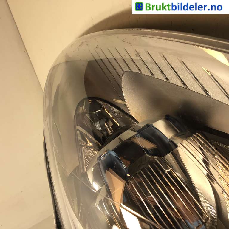 Frontlykt høyre xenon til Ford Mondeo 2007-2010 (Type IV, Fase 1) (FORD|BS71-13005-AF|11364|)