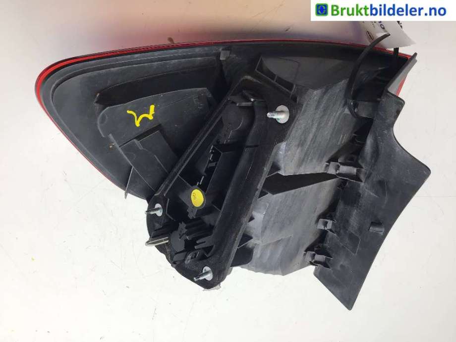 Baklykt høyre til BMW X1 2009-2015 (E84) (E84) (BMW|63 21 2 990 110|2 21 08 09 614|)
