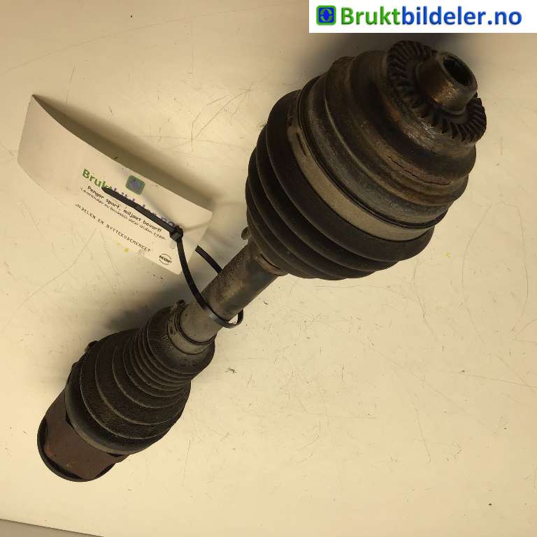 Drivaksel venstre foran til BMW X1, 2009-2015 (E84) (E84) (BMW|31 60 7 591 681)