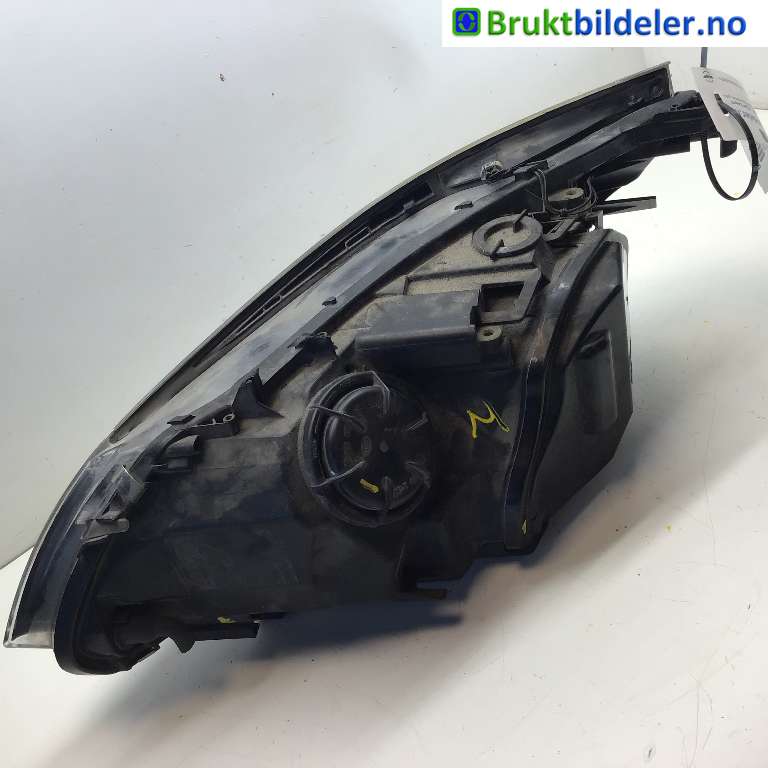 Frontlykt høyre xenon til BMW 5-Serie 2003-2010 (E60/E61) (E60/E61) (BMW|63 12 7 160 194|)
